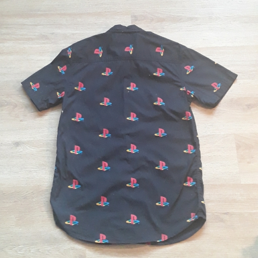 Licensed Sony Playstation Allover Logo Button Front Shirt - Size Medium Black - Picture 7 of 9